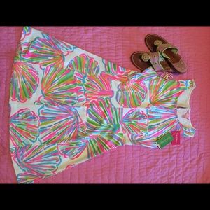 Lilly Pulitzer Felicity In Shellabrate Size M